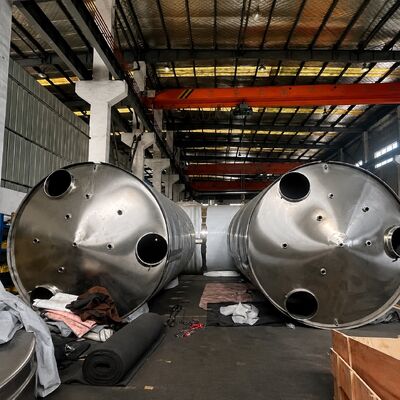 SS316L Sanitary Mixing Tank with Agitator for Food Beverage Processing/SS316L Sanitary Fermentation Tank for Food and Beverage Production